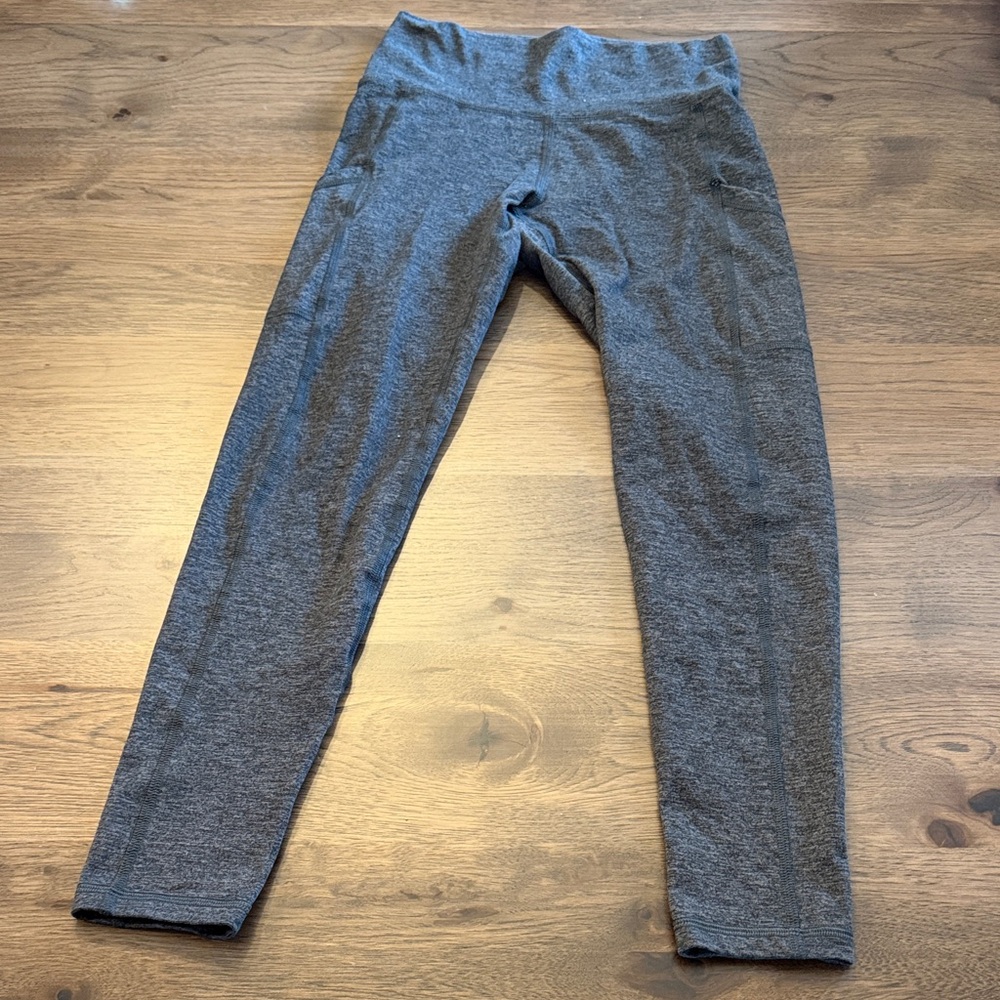 Aerie Woman's Small Dark Grey Leggings